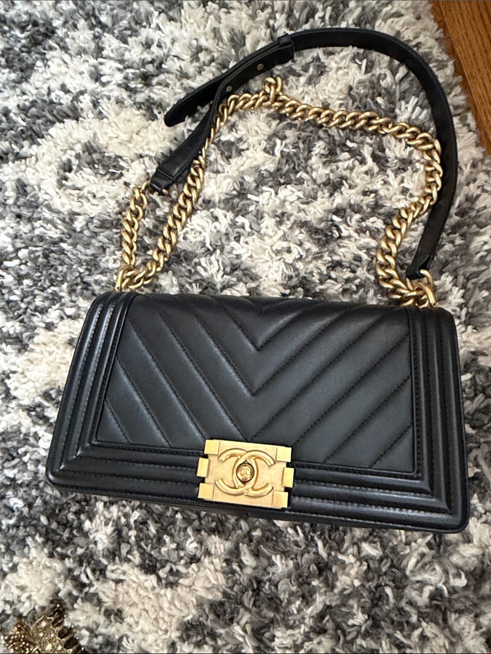 Authentic CHANEL Black Quilted Chevron Boy Bag with Gold Hardware - Picture 5 of 15